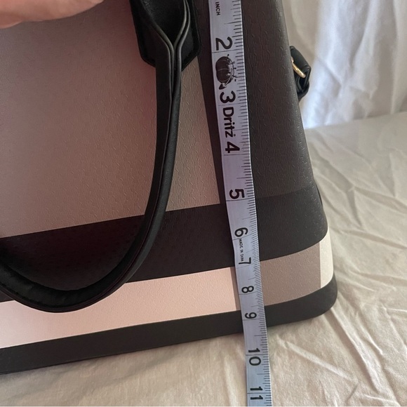 Deluxity Black and Gray Women's Satchel - Picture 4 of 5